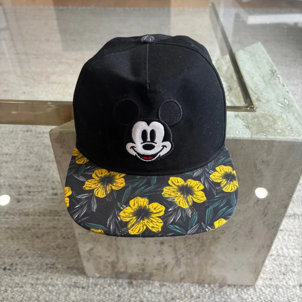 Disney Mickey Mouse Snapback Hat Adult OSFM Black Floral Excellent Tropical
